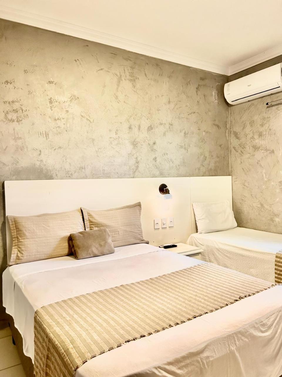 Elô Hostel Taguatinga Extérieur photo