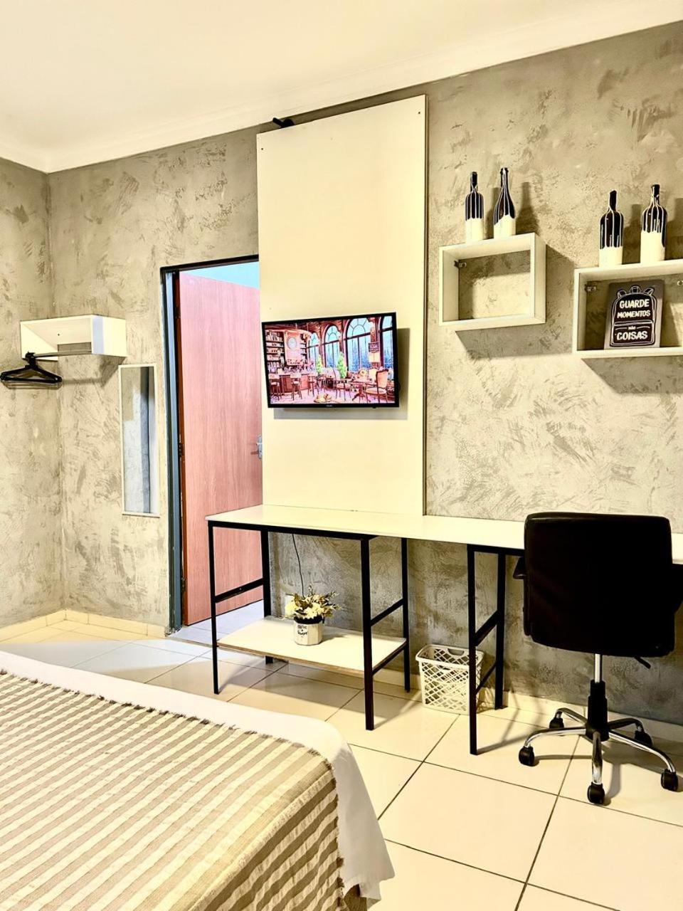 Elô Hostel Taguatinga Extérieur photo